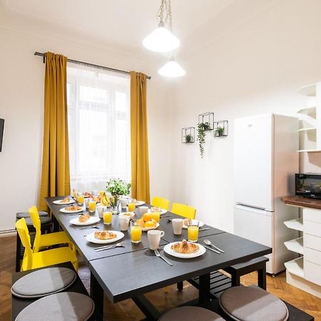 Gorazdova Apartments Praha Bagian luar foto