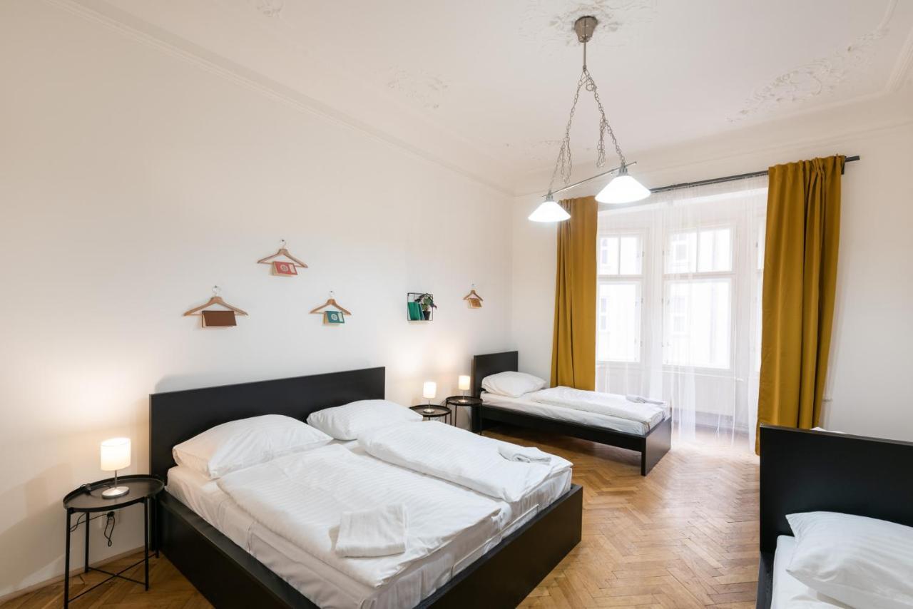 Gorazdova Apartments Praha Bagian luar foto